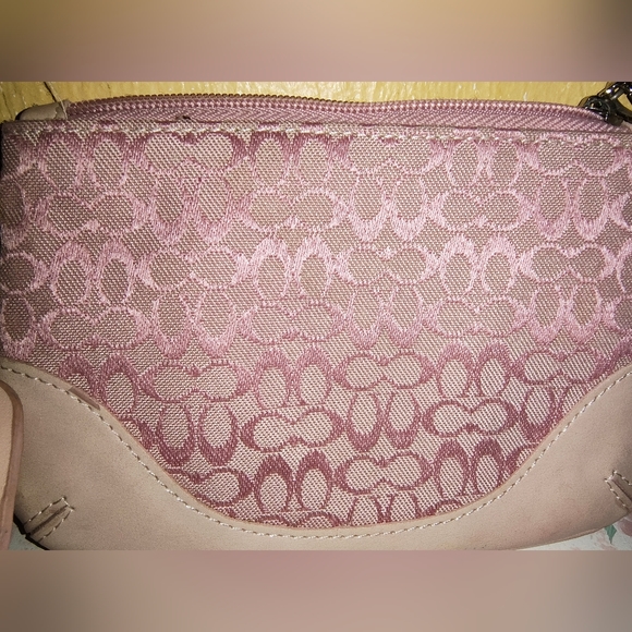 Coach Baby Pink Monogram Wristlet - Picture 4 of 8